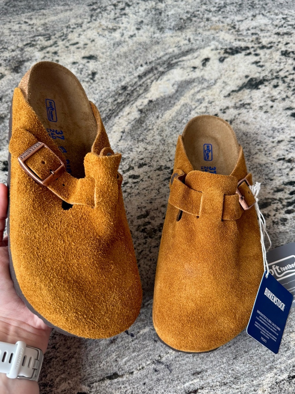 Birkenstock Boston Suede Soft Footbed Clogs in Mink. NWT. Size 37